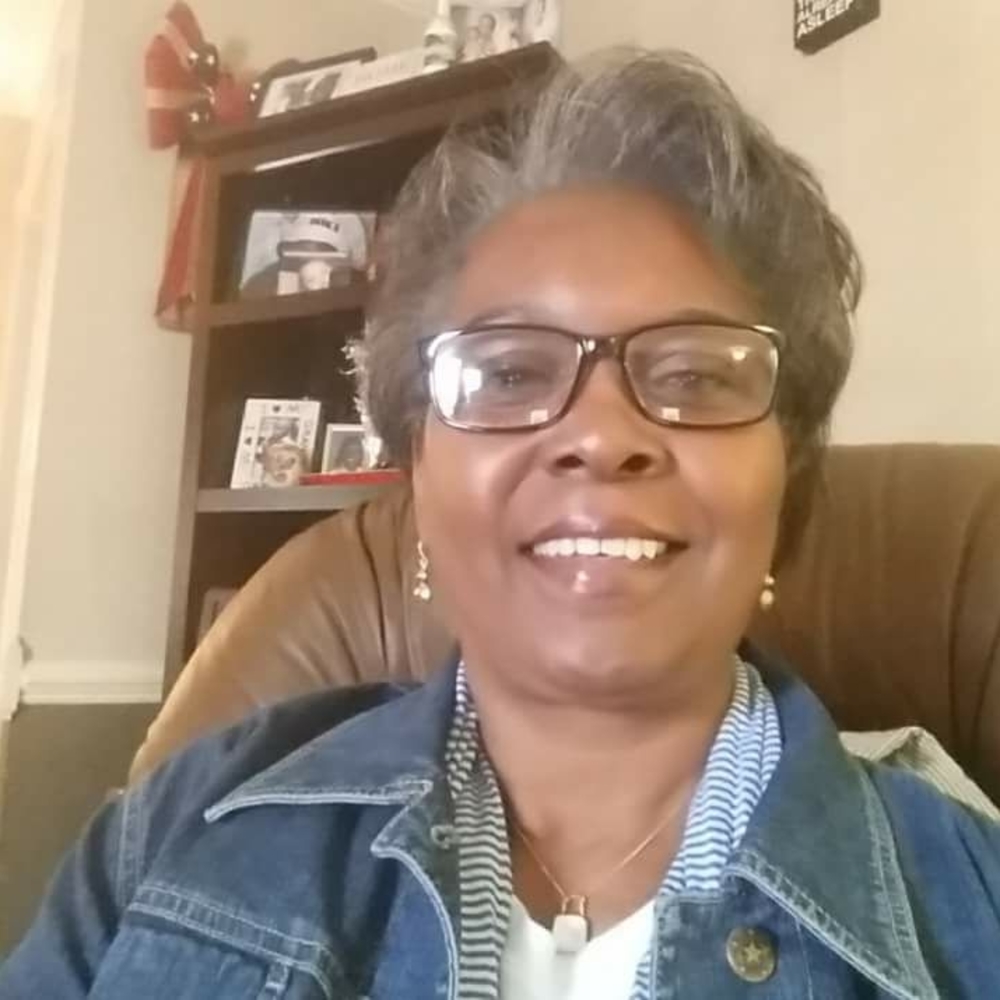 Meet your Posher, Anne